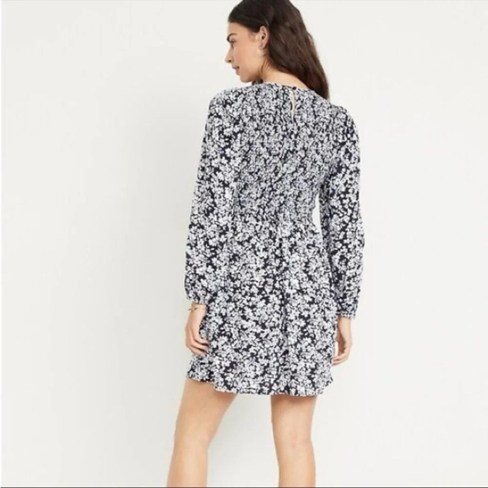 OLD NAVY Fit & Flare Long-Sleeve Smocked Mini Dress Ditsy Floral Boho Size L